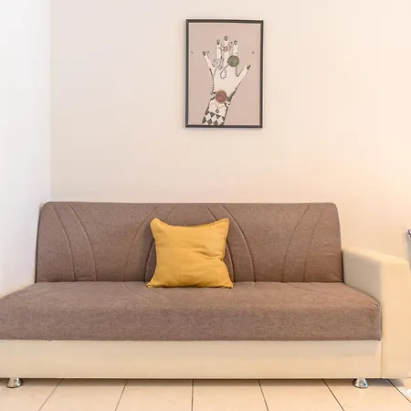 Apartman Legnano - Invacanza *