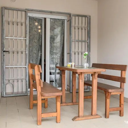 Apartment Legnano - Invacanza